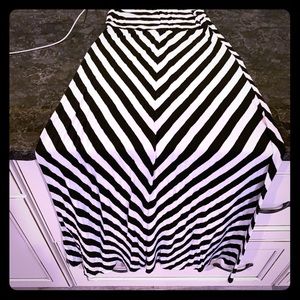 Long black and white striped maxi skirt wore 1x